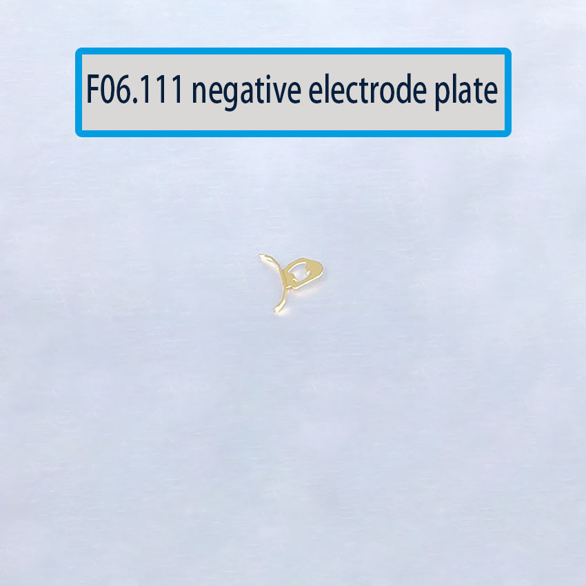 스위스 V8 F06.111/F05.111/F04.111 - Watch V8 리뷰 및 가격